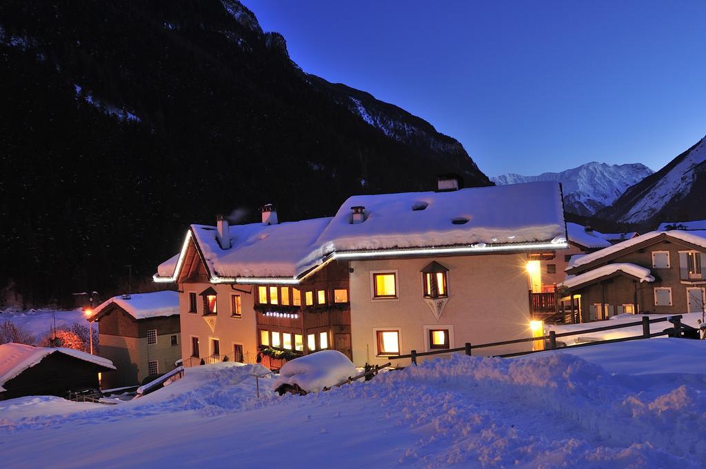 Chalet La Rugiada Bormio Exterior photo
